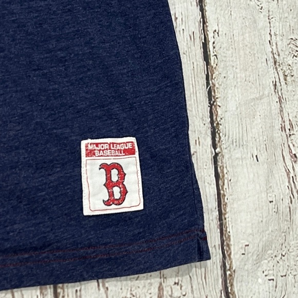 Boston Redsox MLB Baseball Stitched Retro Sports Boston New England Tshirt - Picture 3 of 7